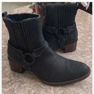 Timberland Black Suede Leather Harness ankle cowboy boots women size 7M